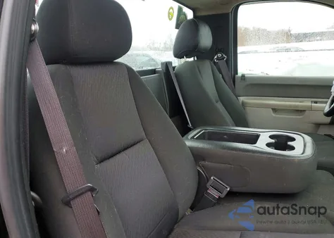 2011 GMC Sierra K1500 z USA, uszkodzony, nr VIN 1GTN2TEAXBZ465726